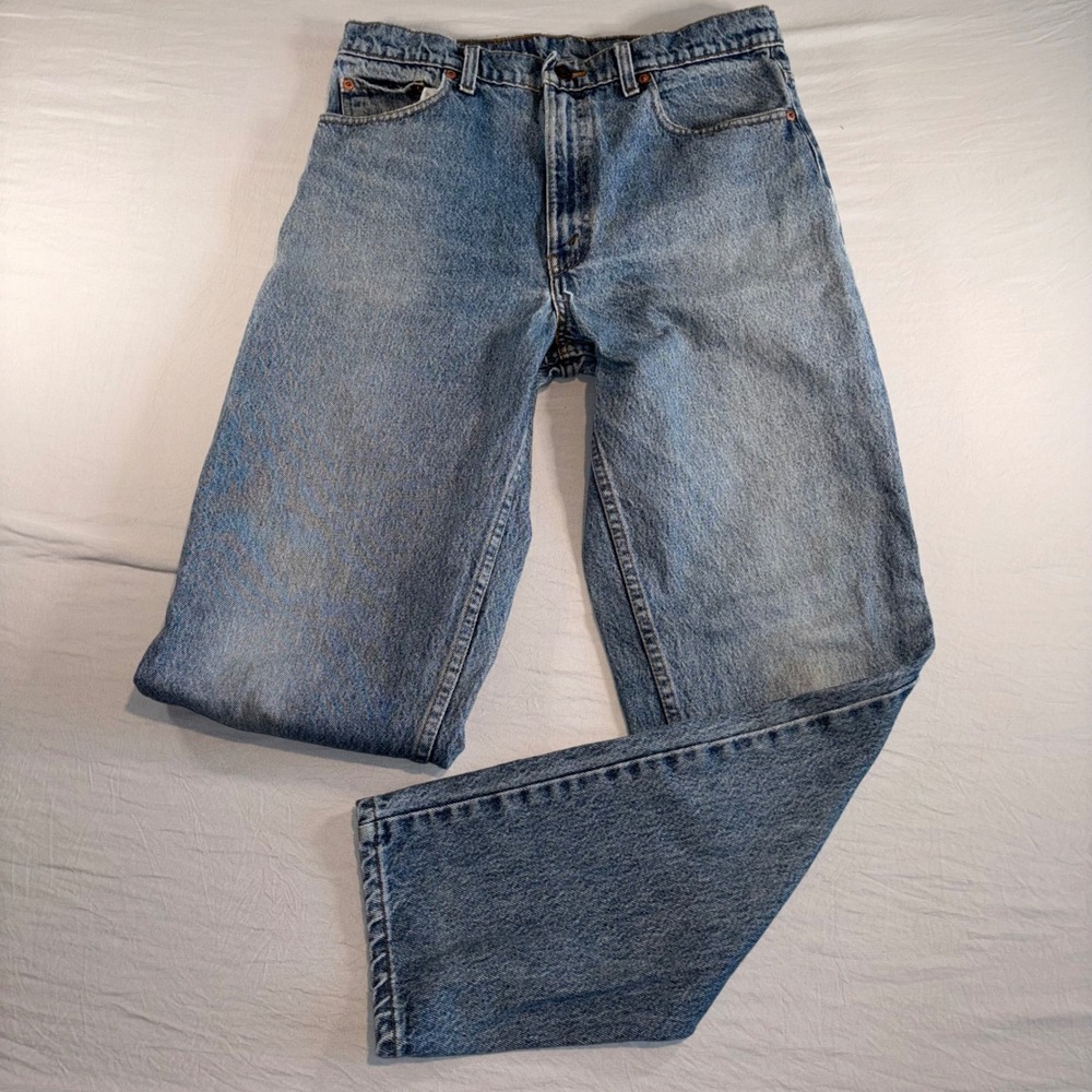 Vintage 1991 Levis 550 Relaxed Tapered Jeans Made in USA Medium Wash Mens 34x32